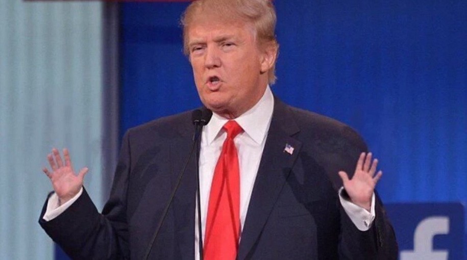 Donald Trump with tiny hands